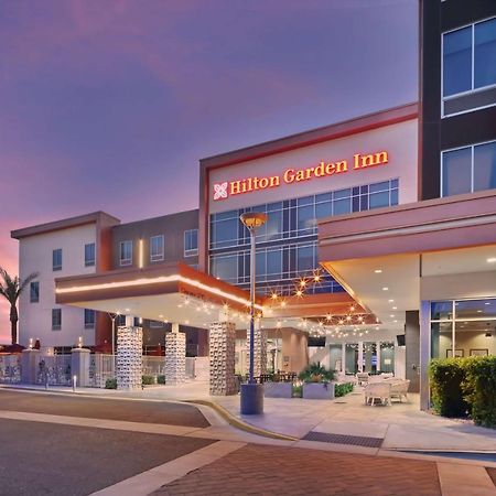 Hilton Garden Inn Chandler Downtown Екстер'єр фото