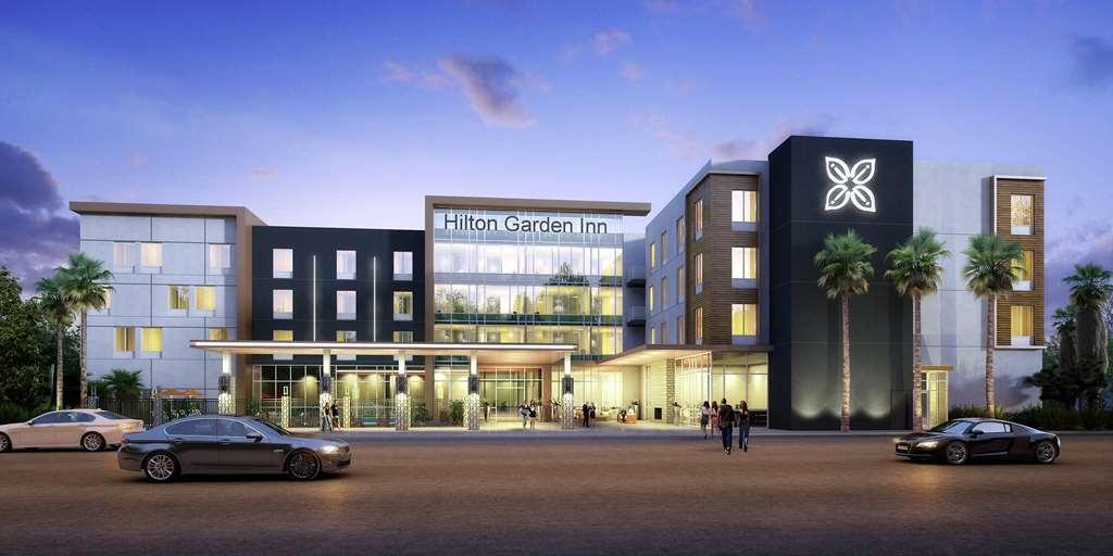 Hilton Garden Inn Chandler Downtown Екстер'єр фото